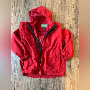 L. L. bean Meshed Lined Rain Jacket